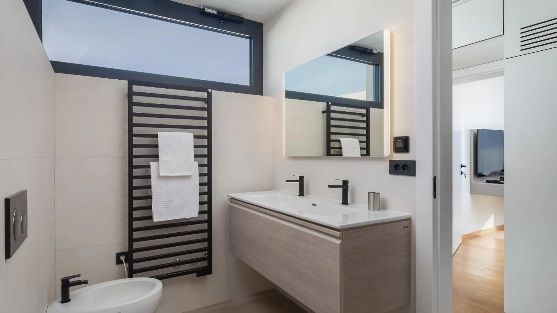 Villa Acacia With Heated Pool Petrcane