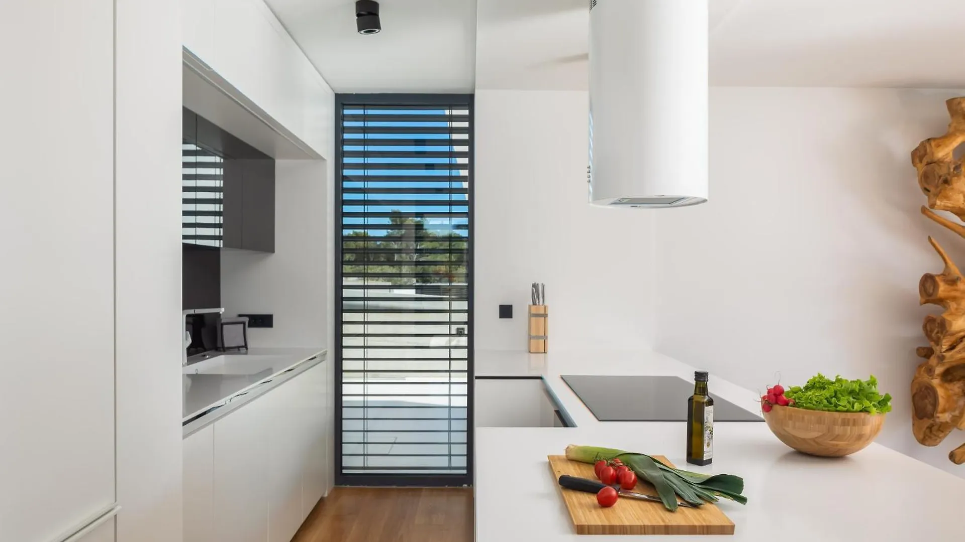 Villa Acacia With Heated Pool Petrcane