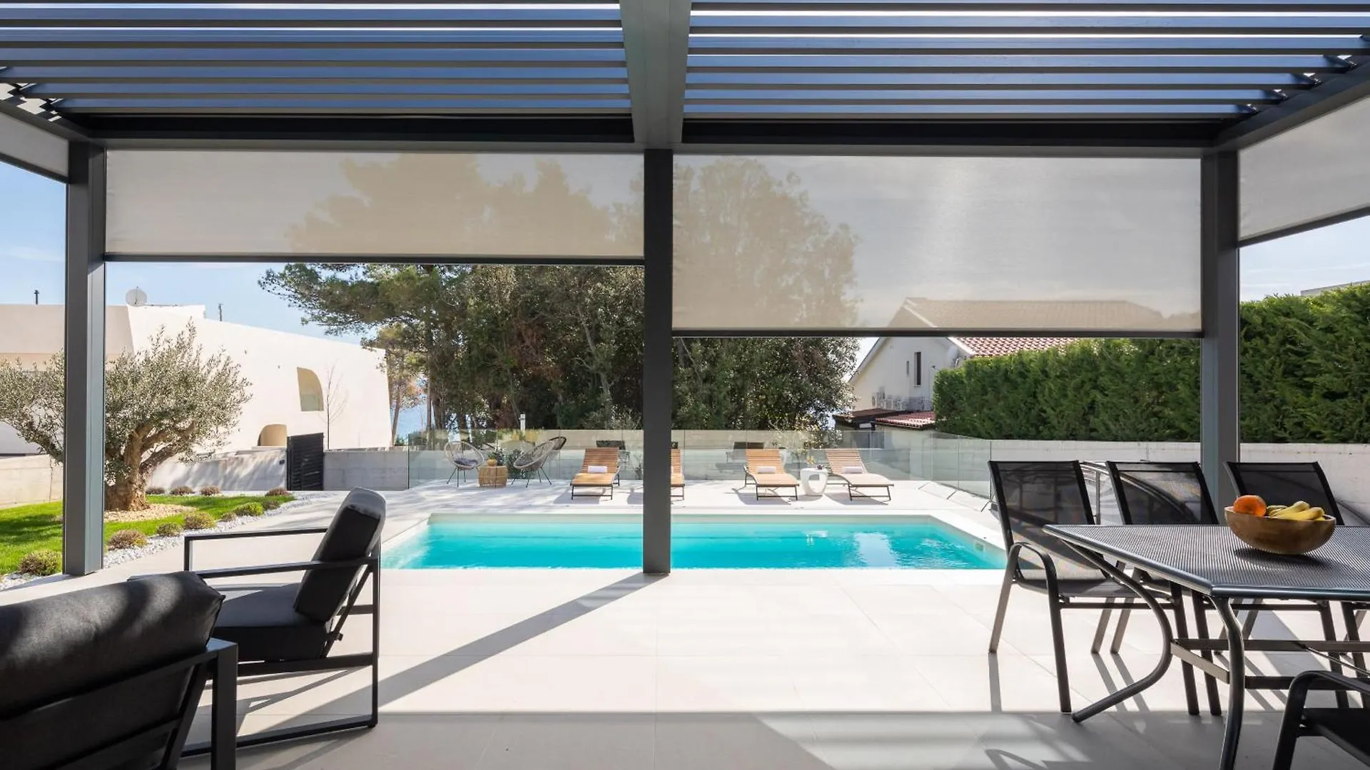 Villa Acacia With Heated Pool Petrcane